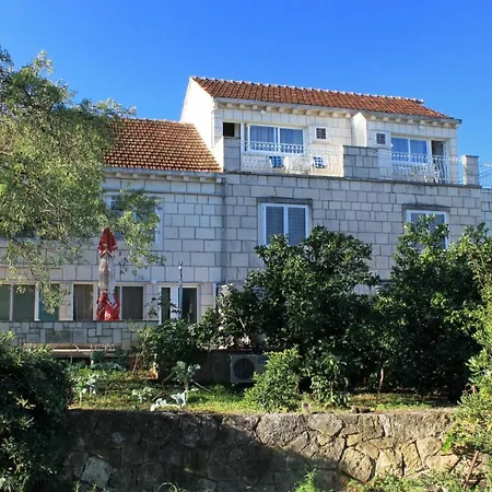 Apartment 9299a Lumbarda
