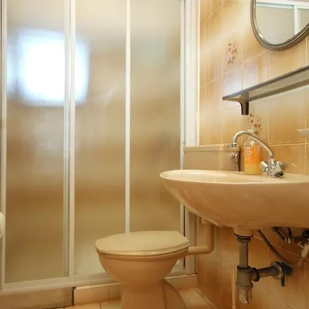 9299a Apartment