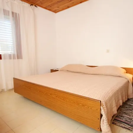 9299a Apartment