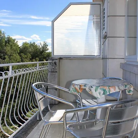 Apartment 9299a
